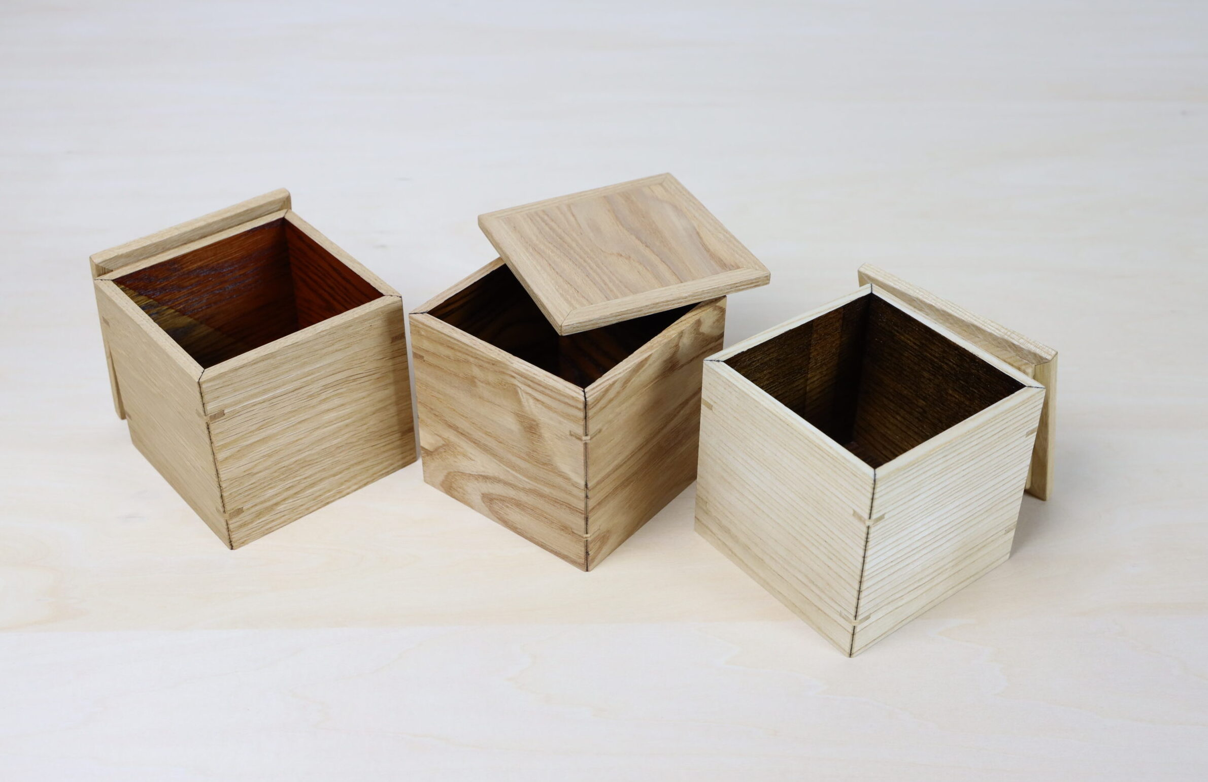 ナラ、タモ、センの漆箱